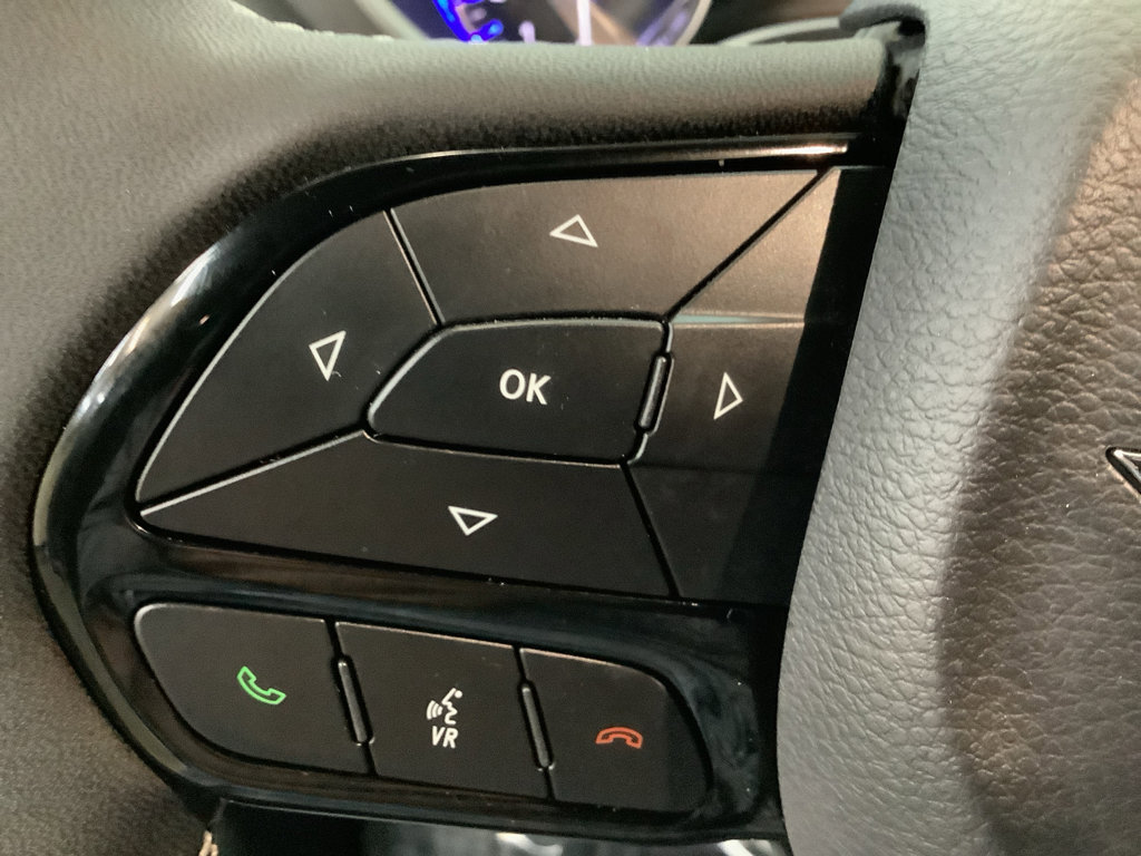New 2026 Chrysler Pacifica Select w/ S Appearance Package FWD image 16