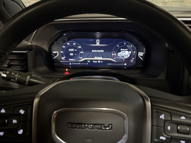 Used 2024 GMC Yukon Denali w/ Max Trailering Package image 15