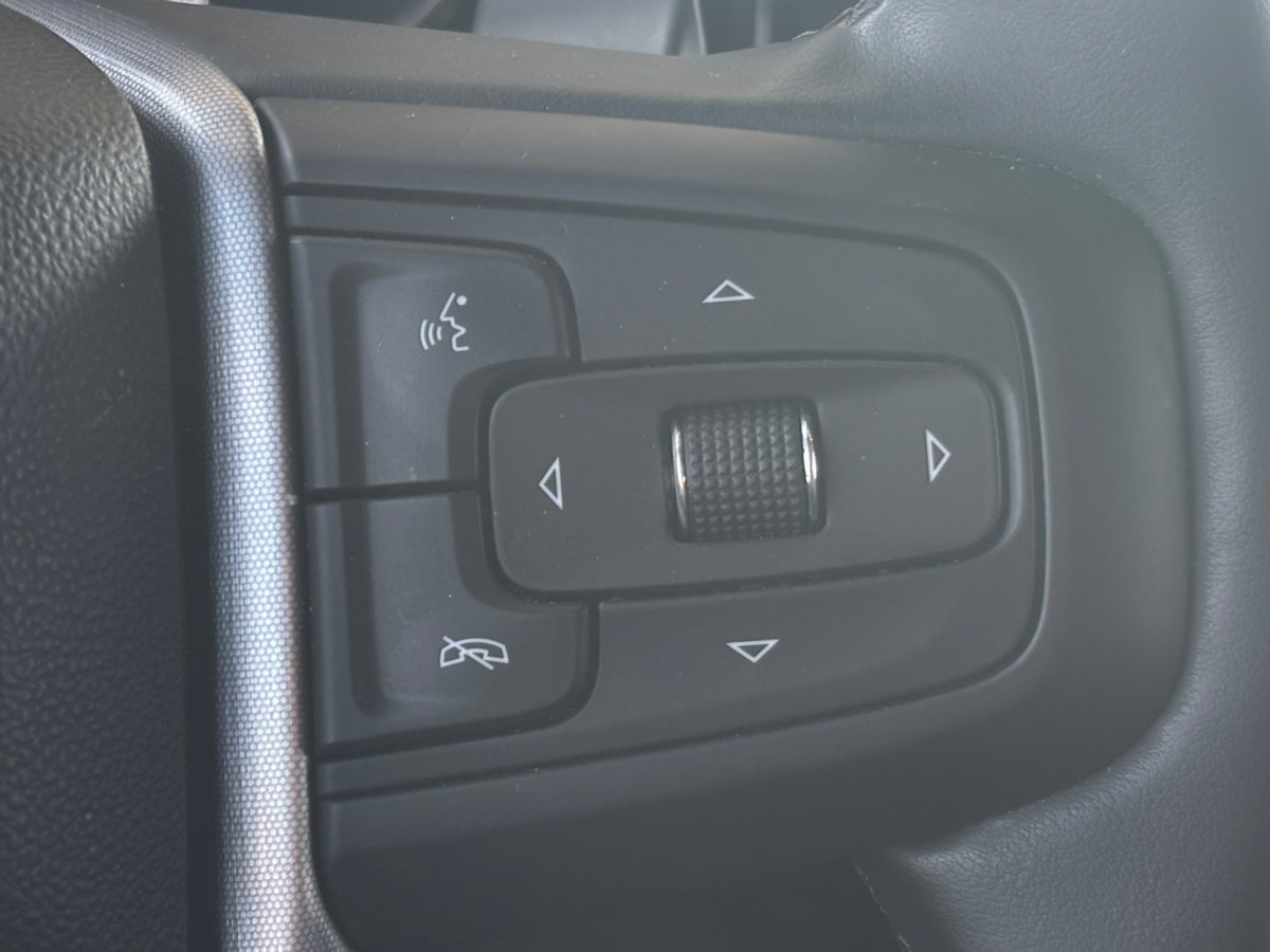 Used 2024 GMC Sierra 1500 SLT AWD/4WD image 13