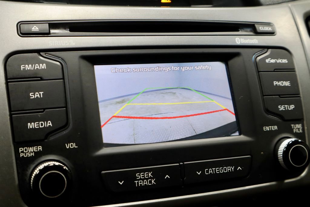 Used 2015 Kia Sportage LX image 2