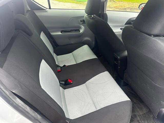 Used 2013 Toyota Prius C Three FWD image 19
