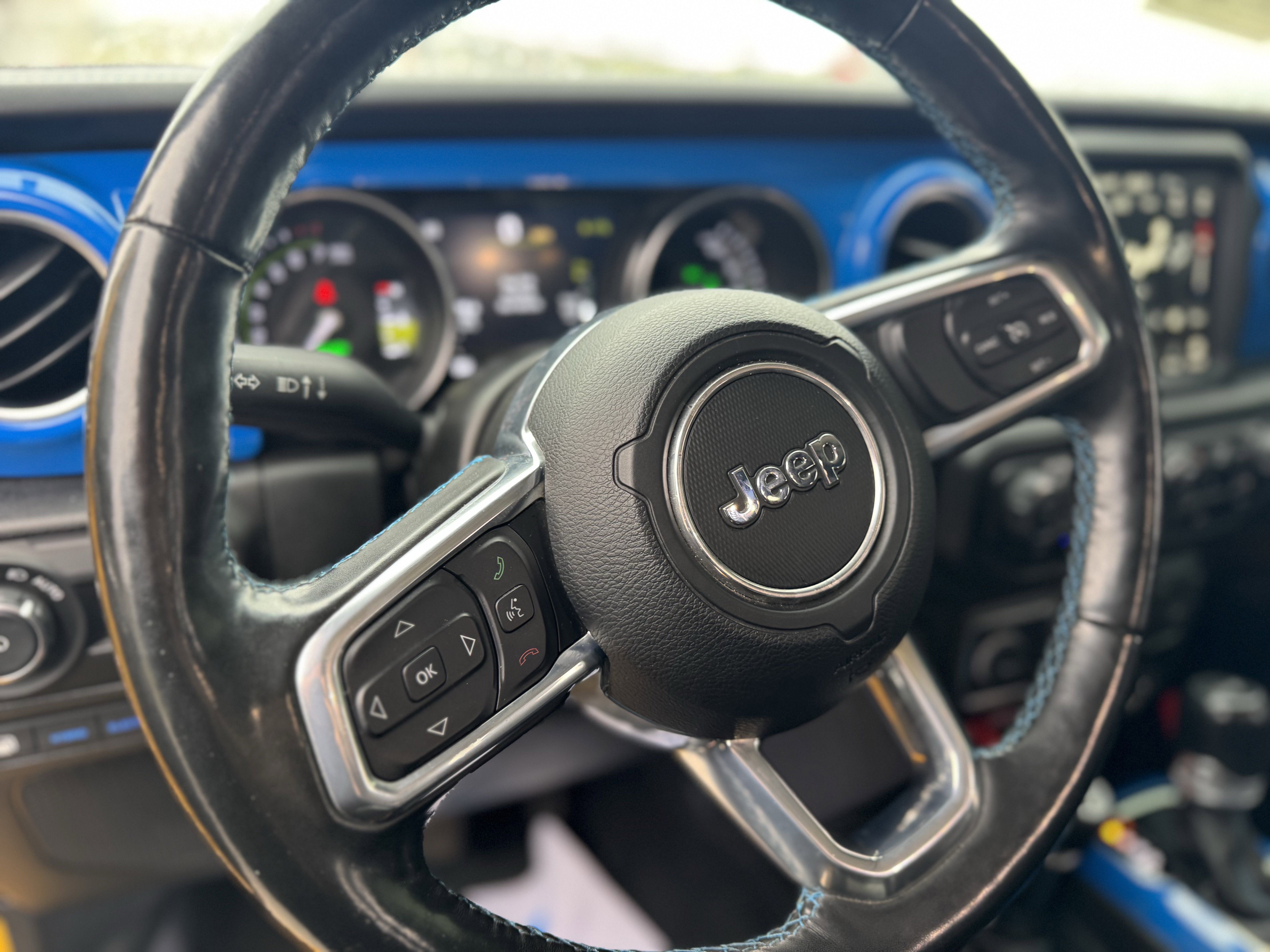 Used 2021 Jeep Wrangler Unlimited Rubicon 4xe w/ Cold Weather Group image 16