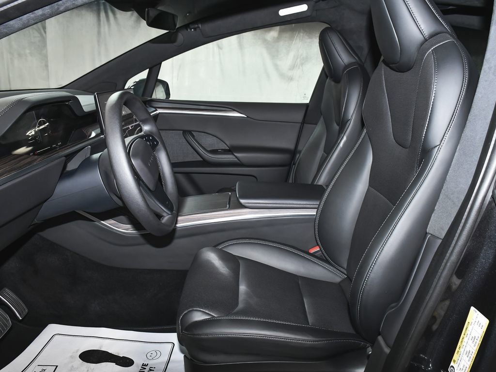 Used 2024 Tesla Model X AWD/4WD image 43