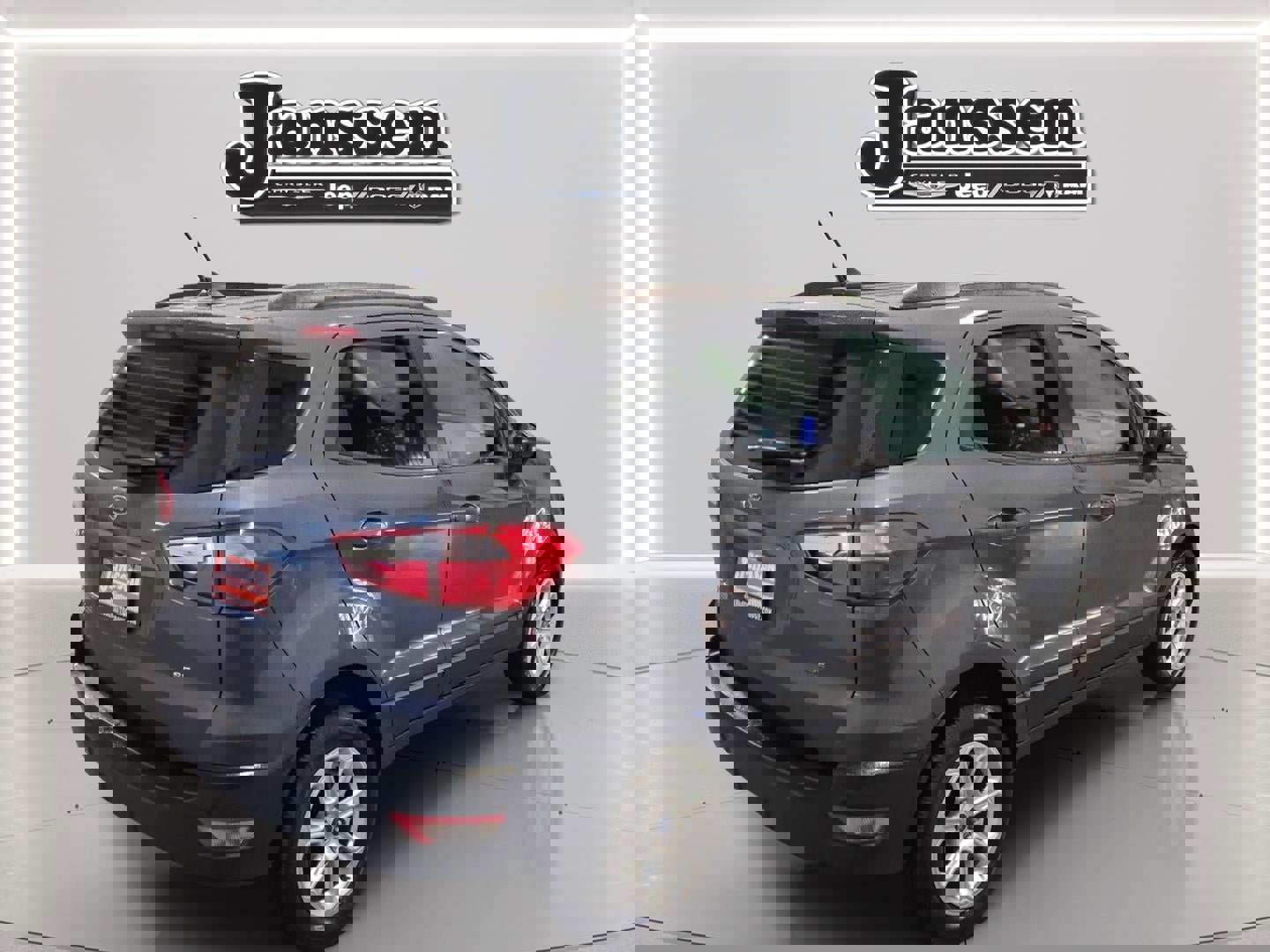 Used 2021 Ford EcoSport SE image 4