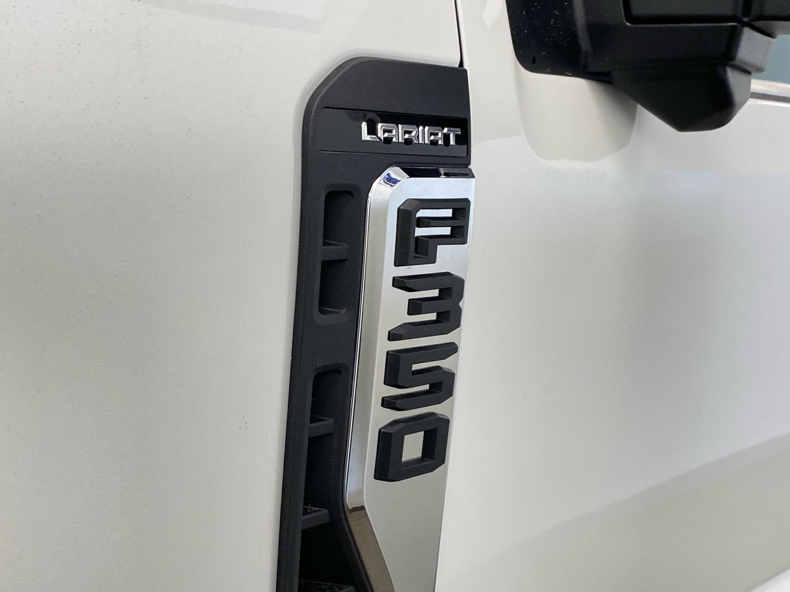 New 2026 Ford F350 Lariat w/ Lariat Ultimate Package AWD/4WD image 13