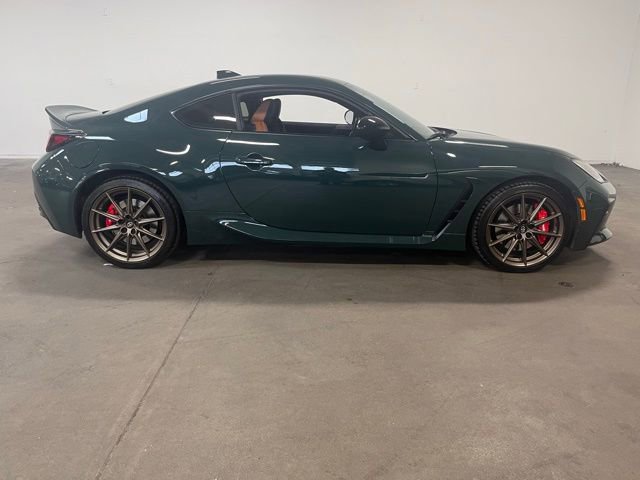 Used 2025 Toyota GR86 Hakone Edition RWD image 2