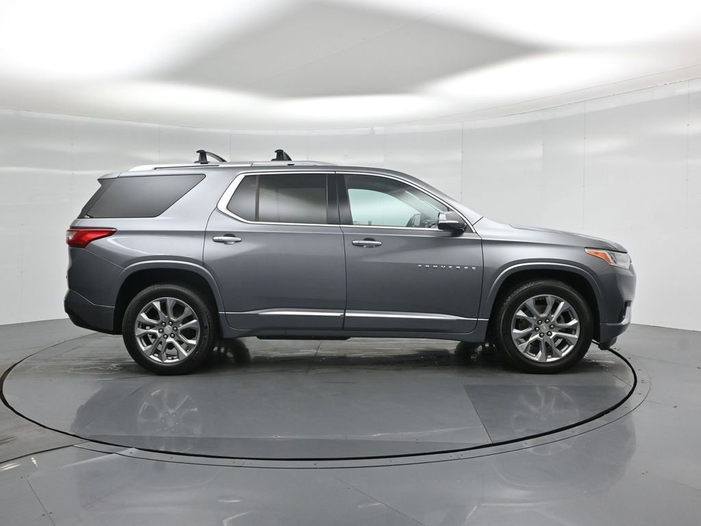 Used 2018 Chevrolet Traverse Premier image 32