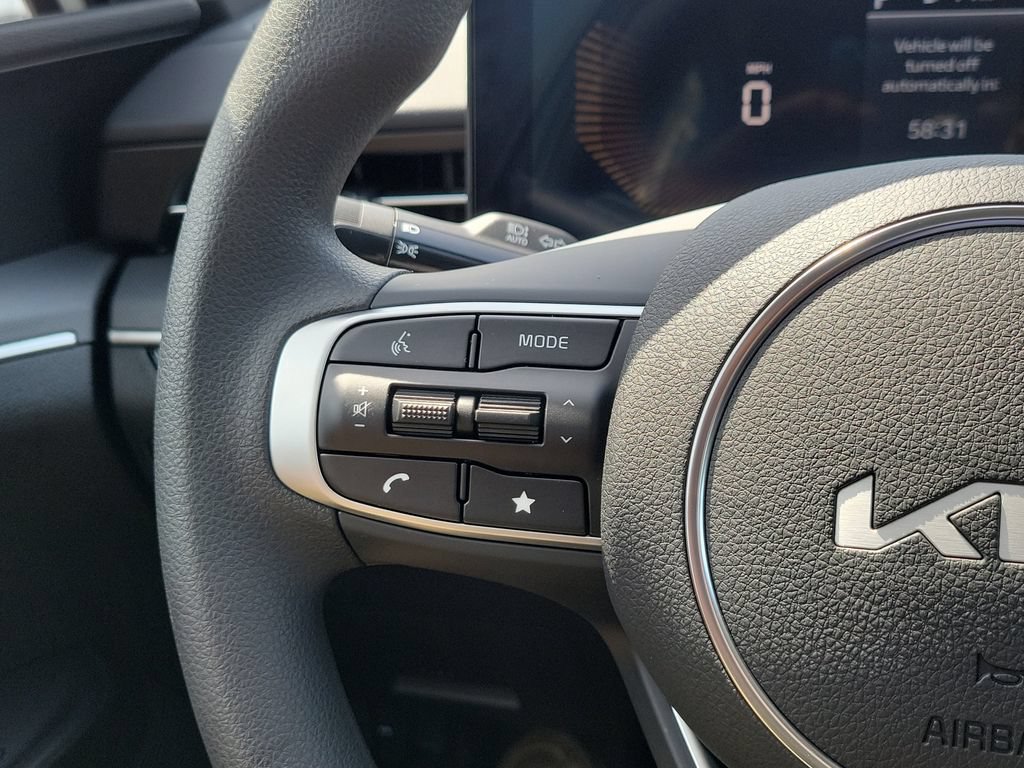 New 2026 Kia K5 LXS FWD image 11