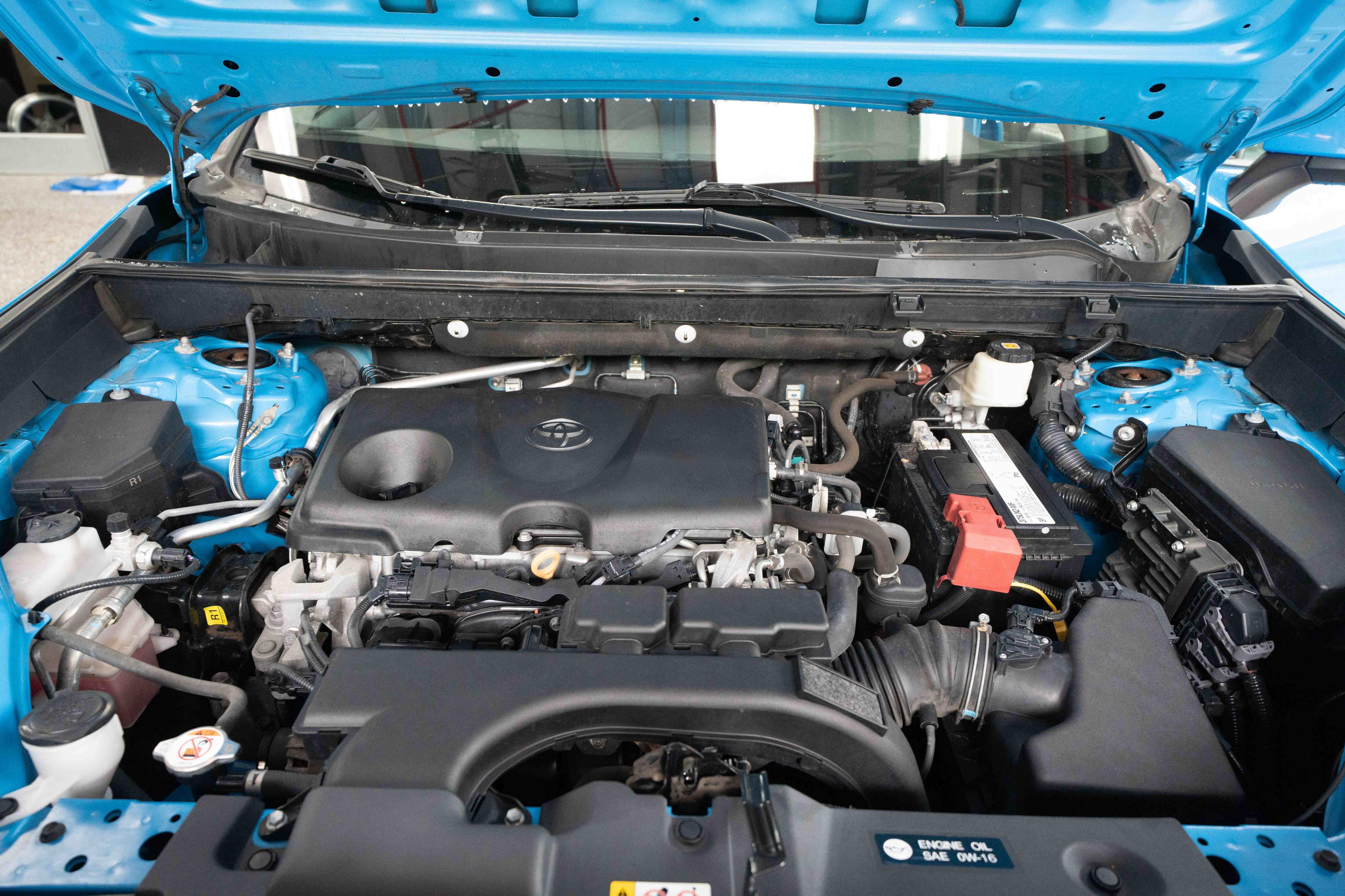 Used 2019 Toyota RAV4 XLE FWD image 32