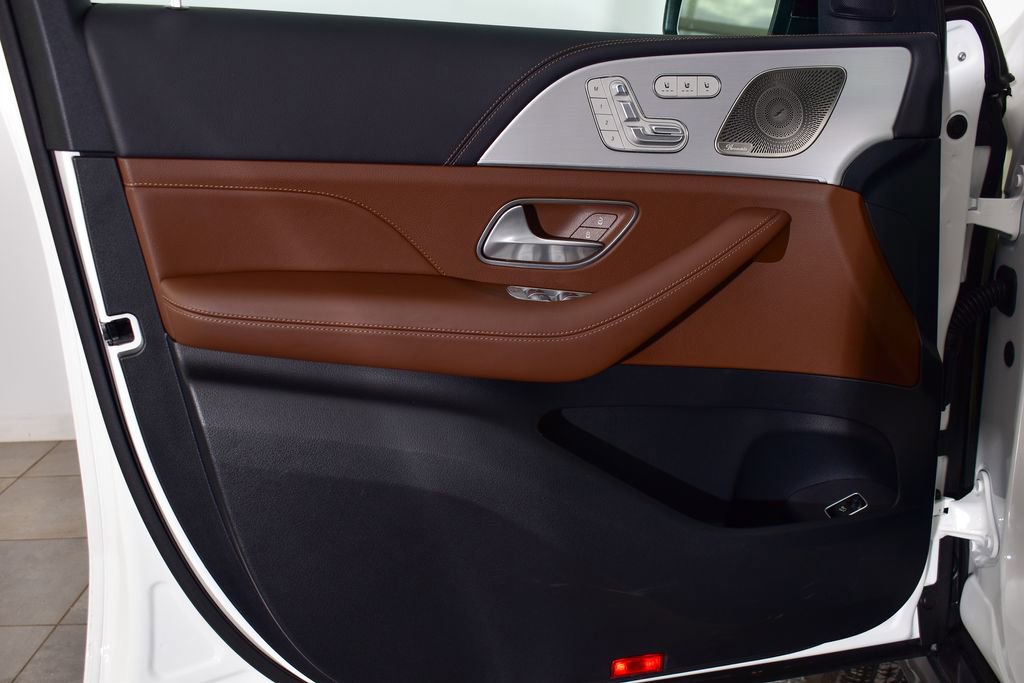 Certified 2025 Mercedes-Benz GLE 53 AMG 4MATIC Coupe image 10