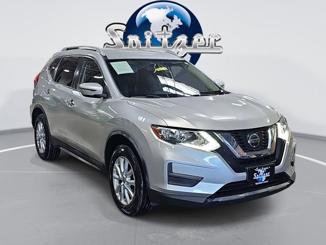 Used 2018 Nissan Rogue SV