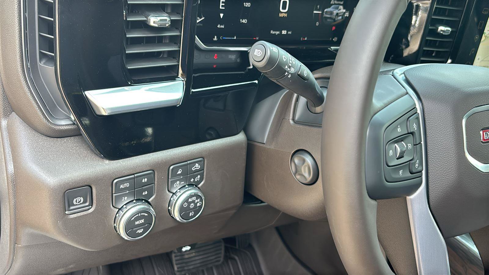 New 2026 GMC Sierra 1500 SLT w/ SLT Premium Plus Package AWD/4WD image 25