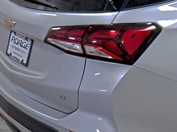 Used 2022 Chevrolet Equinox LT FWD image 13