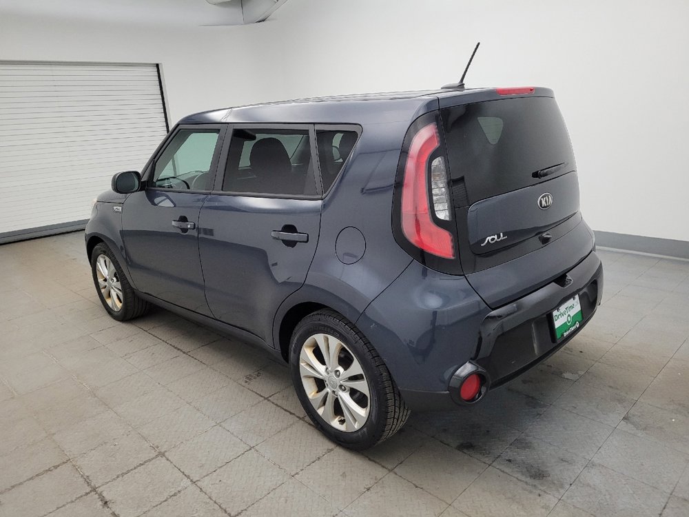Used 2016 Kia Soul + FWD image 3