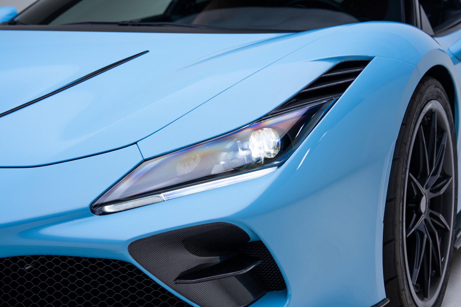 Used 2020 Ferrari F8 Tributo image 12