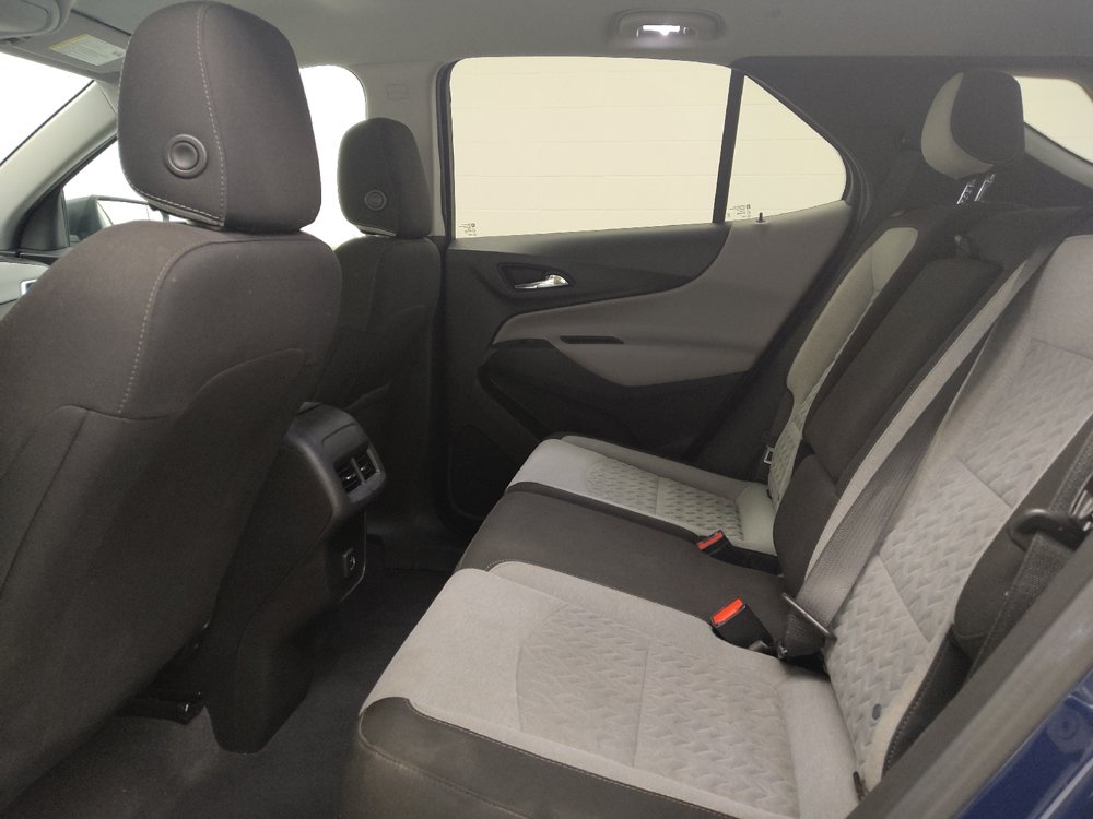 Used 2022 Chevrolet Equinox LS w/ LS Convenience Package FWD image 18