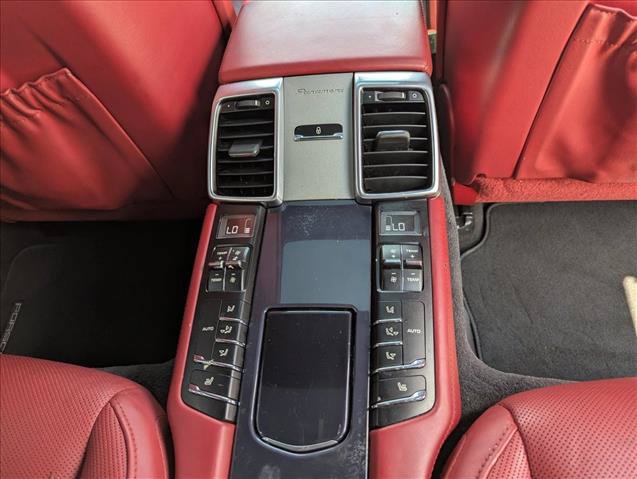 Used 2016 Porsche Panamera 4S AWD/4WD image 30