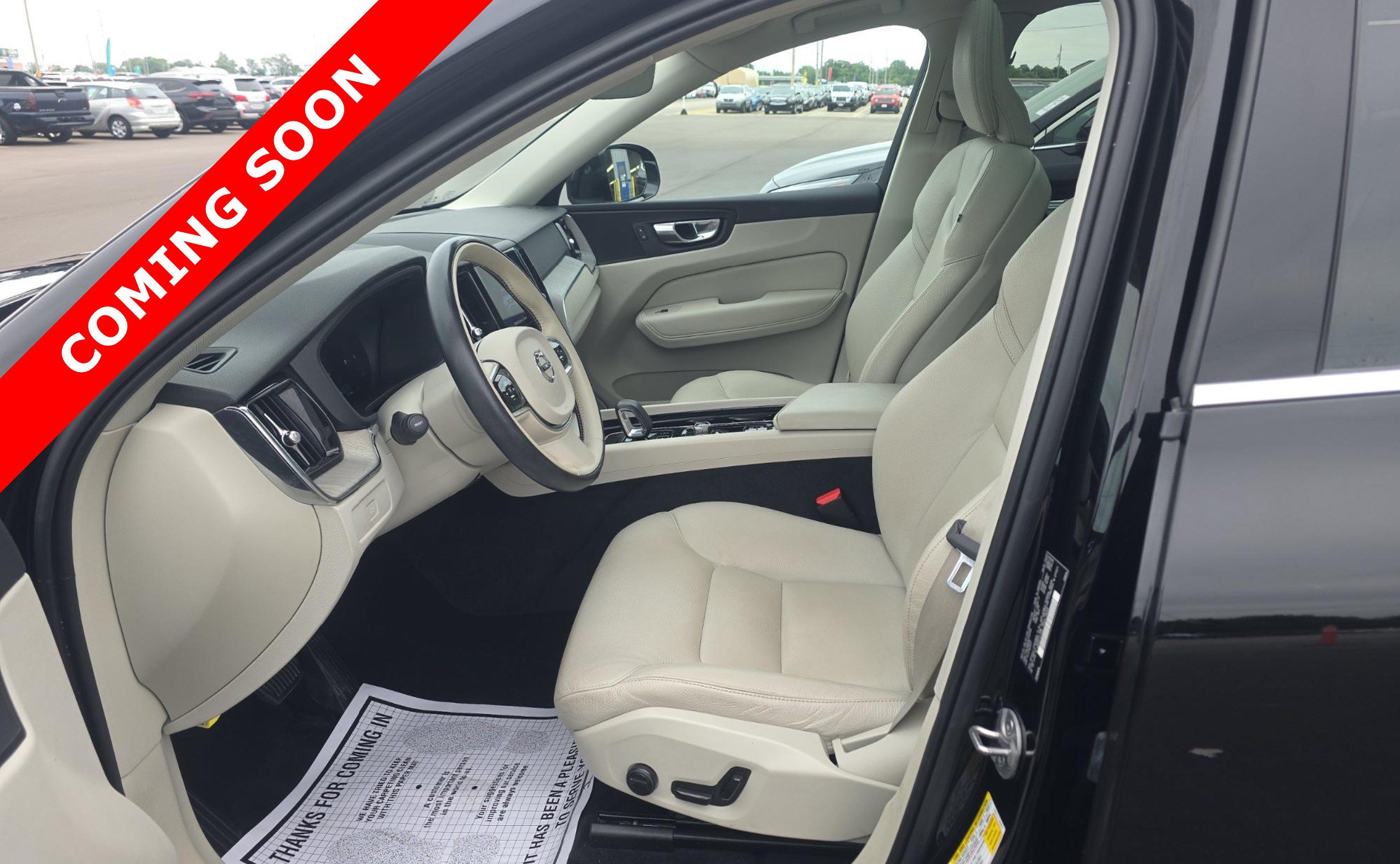 Used 2023 Volvo XC60 B5 Plus FWD image 6