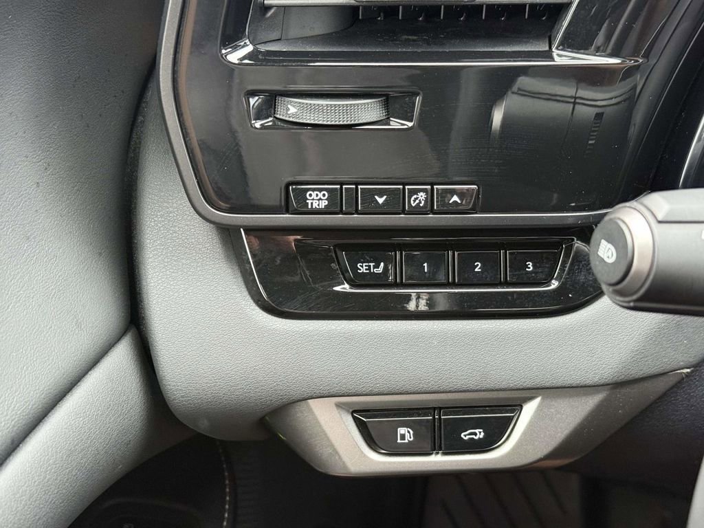 Used 2024 Lexus RX 350 Premium w/ Convenience Package image 23