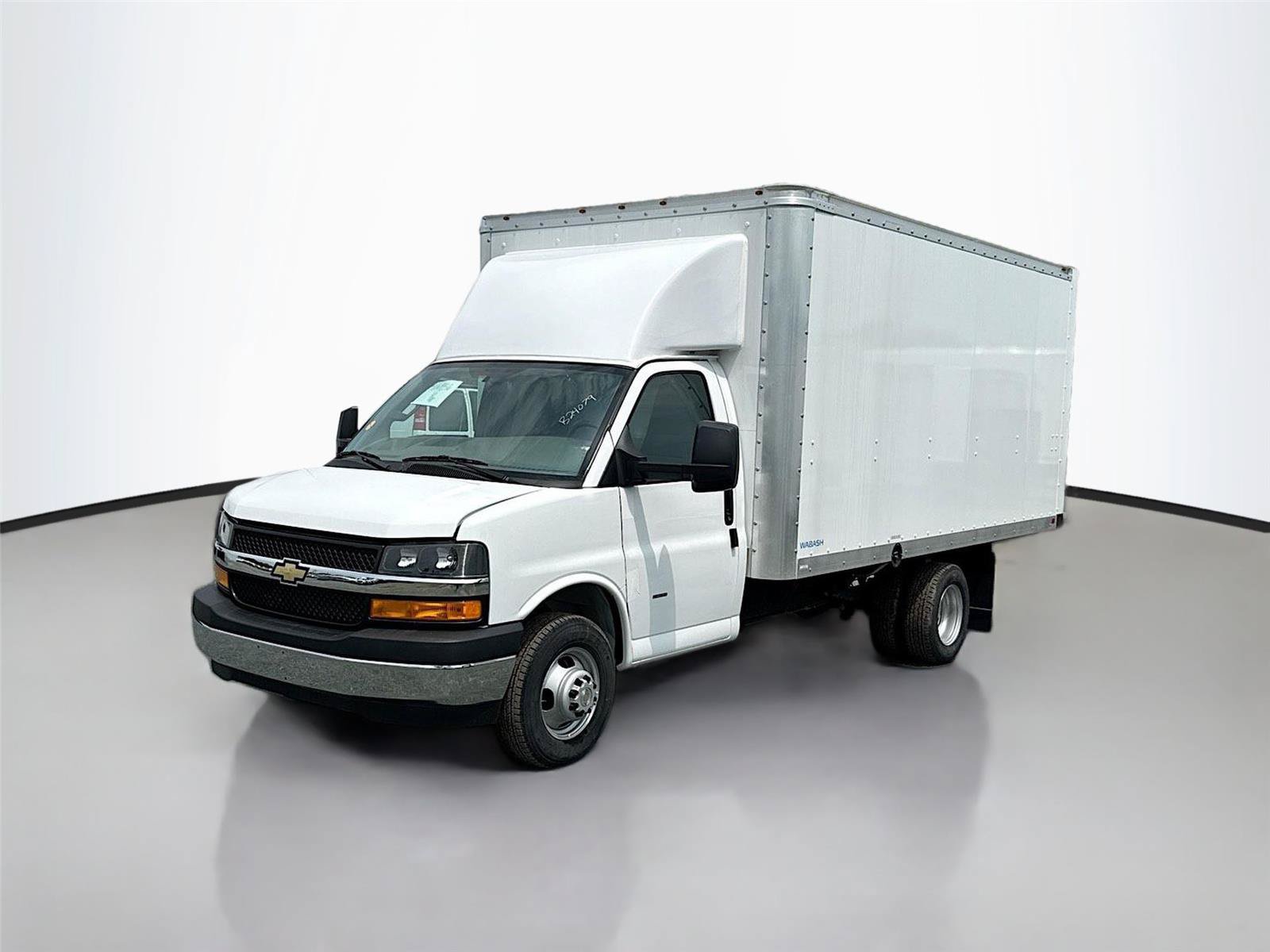 New 2024 Chevrolet Express 3500 w/ Power Convenience Package RWD image 3