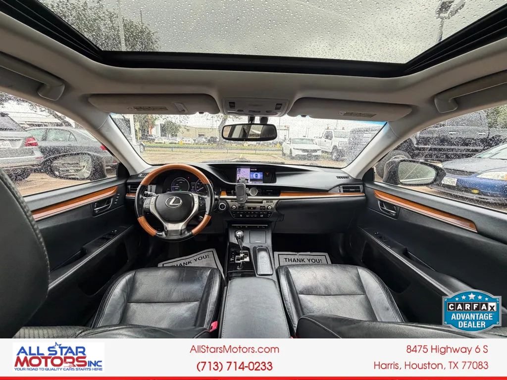 Used 2013 Lexus ES 300h w/ Luxury Pkg FWD image 25