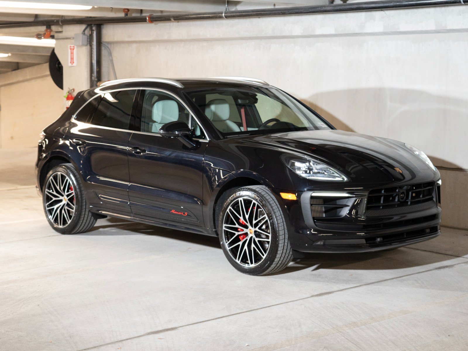 New 2026 Porsche Macan S AWD/4WD image 7