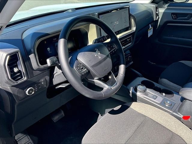 New 2026 Ford Escape ST-Line w/ Tech Pack #1 AWD/4WD image 7