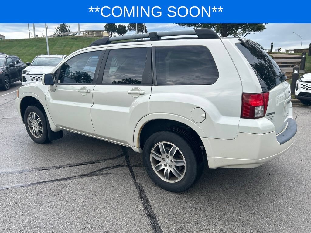 Used 2008 Mitsubishi Endeavor SE FWD image 10