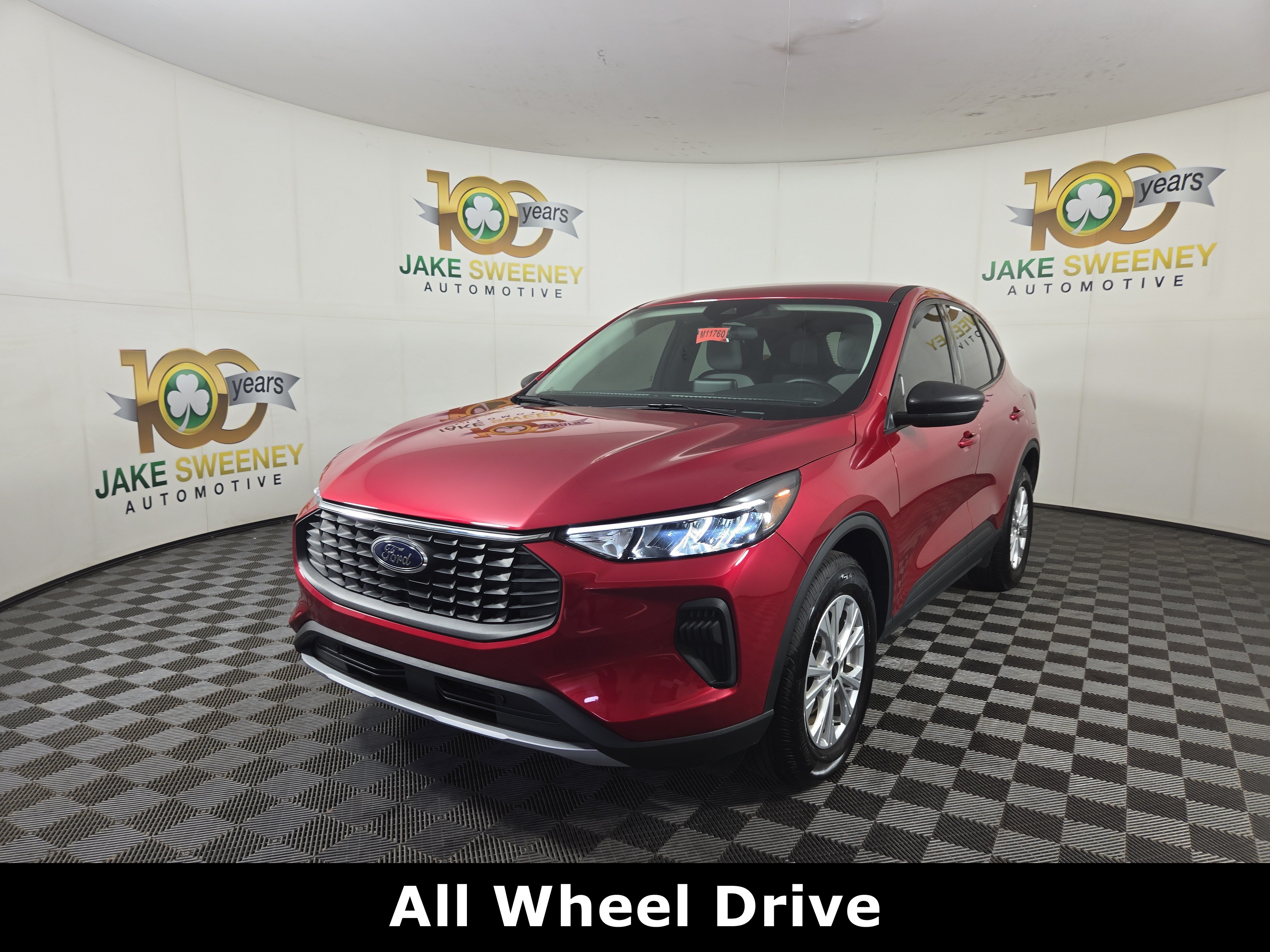 Used 2025 Ford Escape Active AWD/4WD image 4