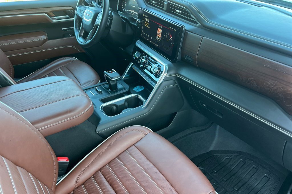 Certified 2023 GMC Sierra 1500 Denali Ultimate image 12