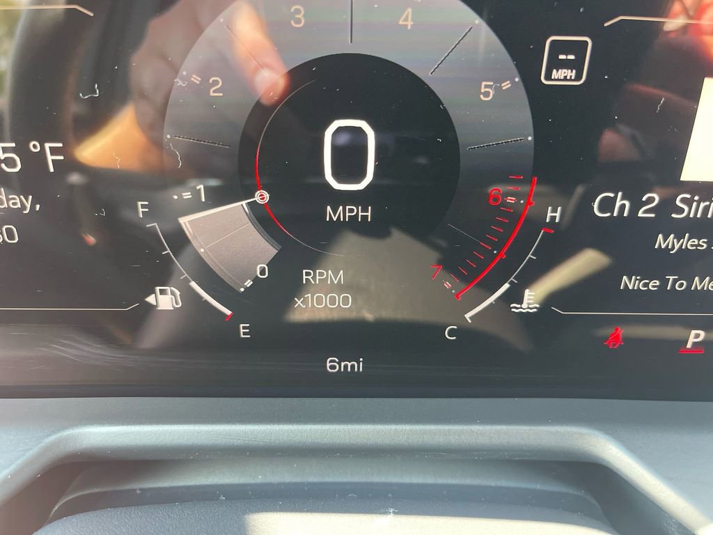 New 2026 GMC Acadia Elevation image 26