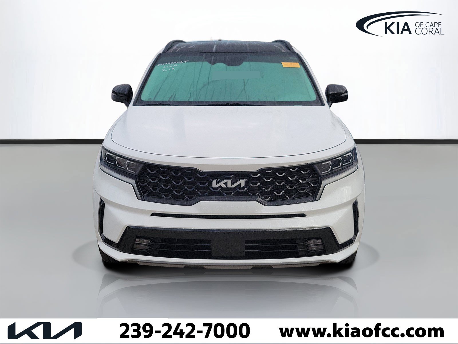 Certified 2023 Kia Sorento SX FWD image 2