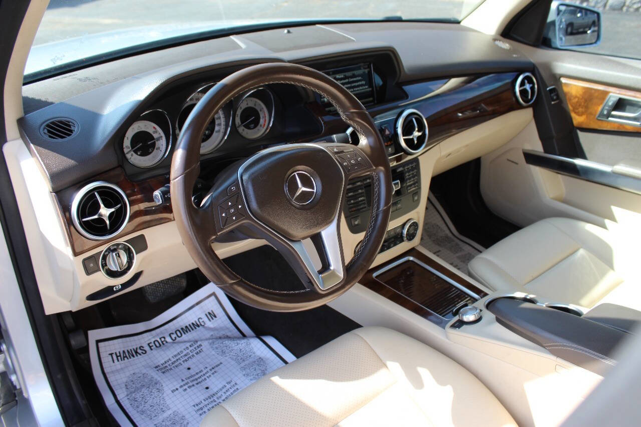 Used 2015 Mercedes-Benz GLK 350 2WD image 16