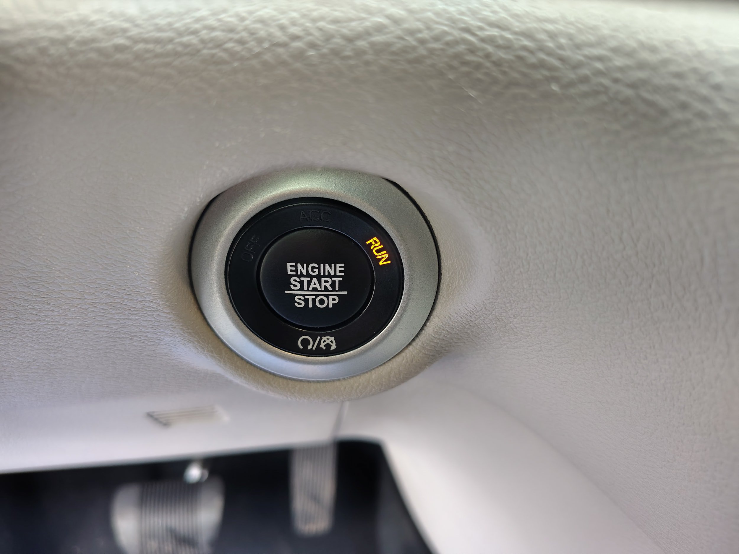 Certified 2024 Chrysler Voyager LX FWD image 44