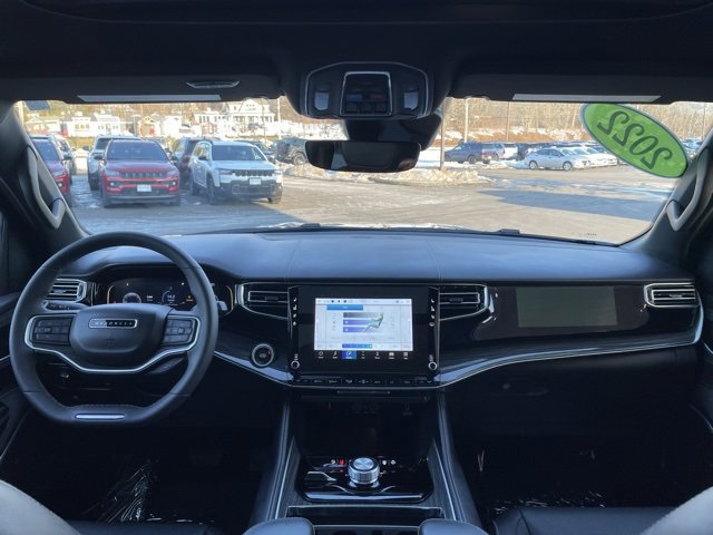 Used 2022 Jeep Wagoneer Series II w/ Premium Group I image 13