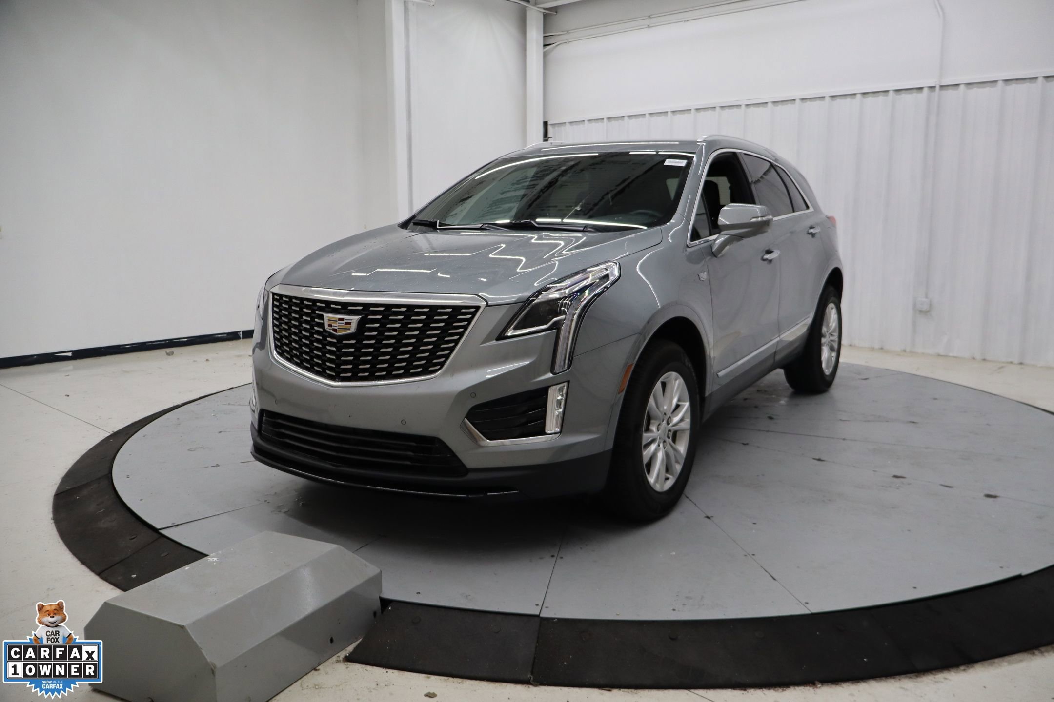 Used 2023 Cadillac XT5 Luxury FWD image 7