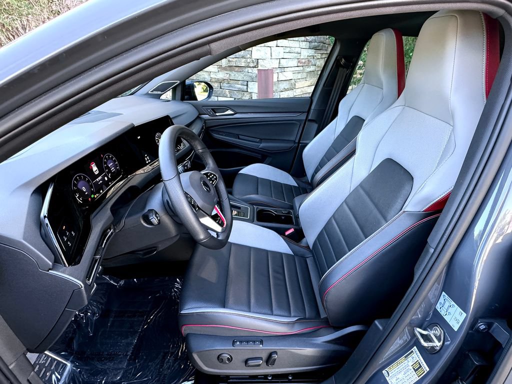Used 2022 Volkswagen GTI Autobahn FWD image 18