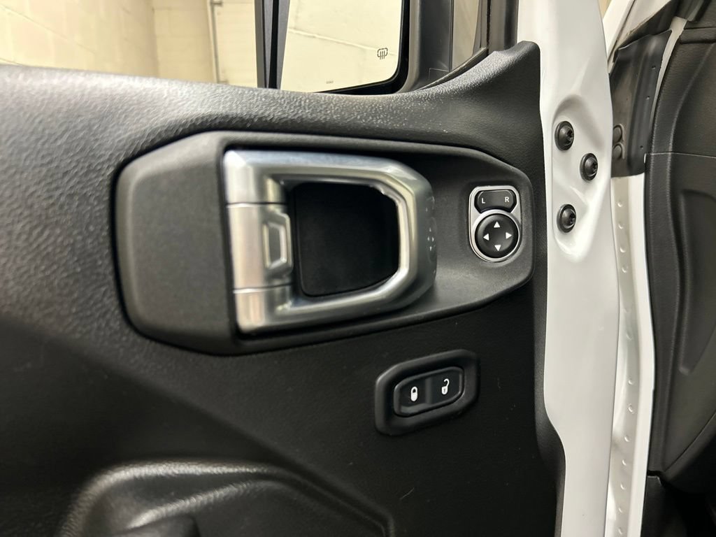 Used 2022 Jeep Gladiator Sport AWD/4WD image 24