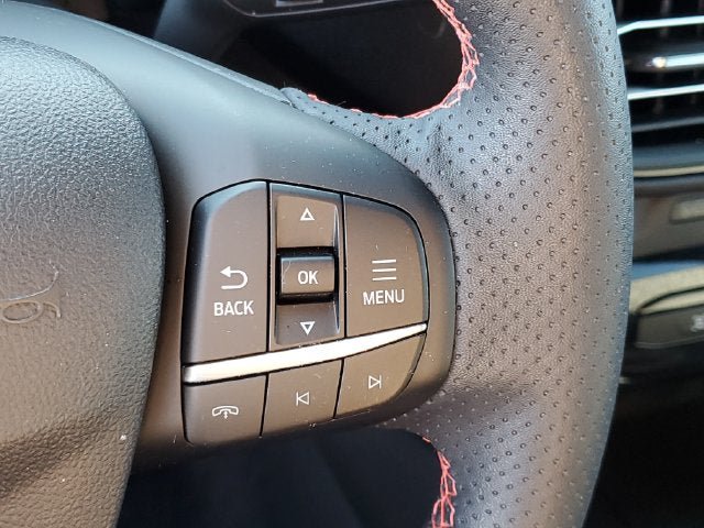 Used 2024 Ford Escape ST-Line w/ Tech Pack #1 AWD/4WD image 12