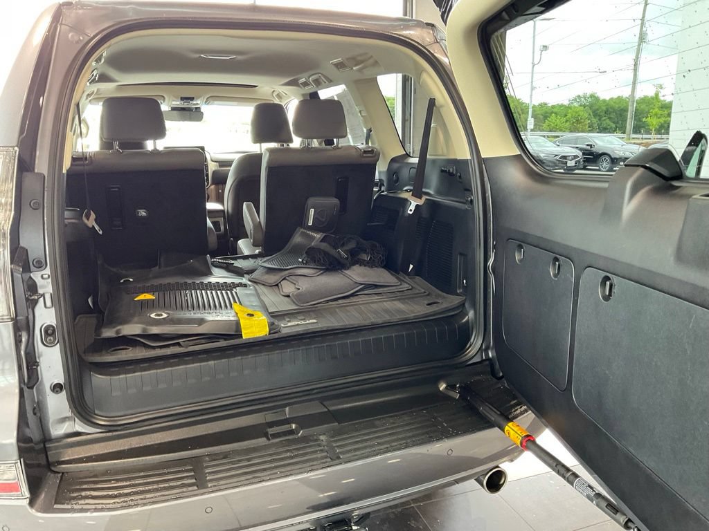 Used 2022 Lexus GX 460 Premium AWD/4WD image 24