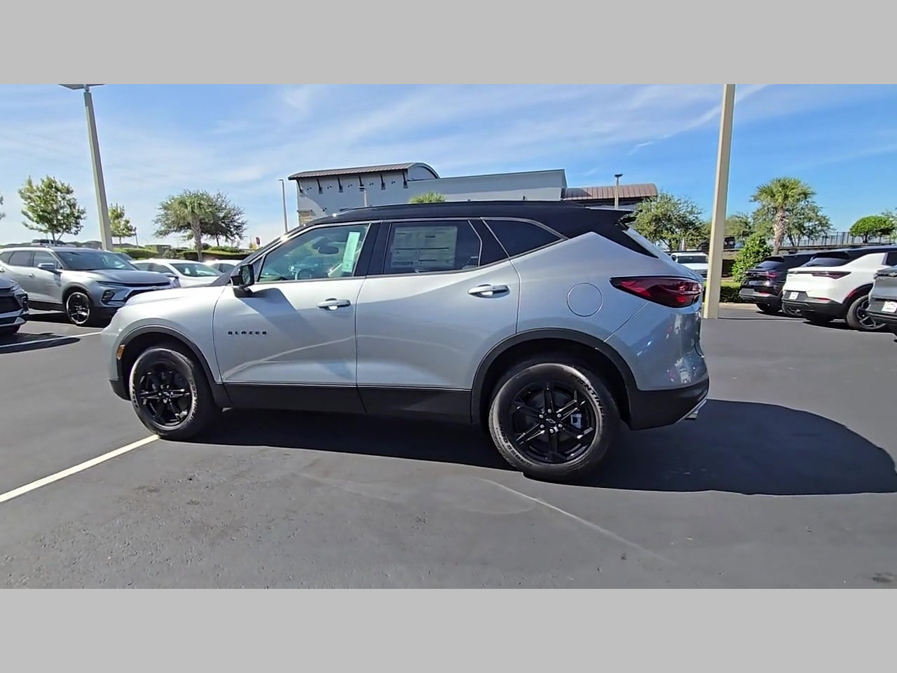 New 2026 Chevrolet Blazer LT w/ Midnight/Sport Edition FWD image 15