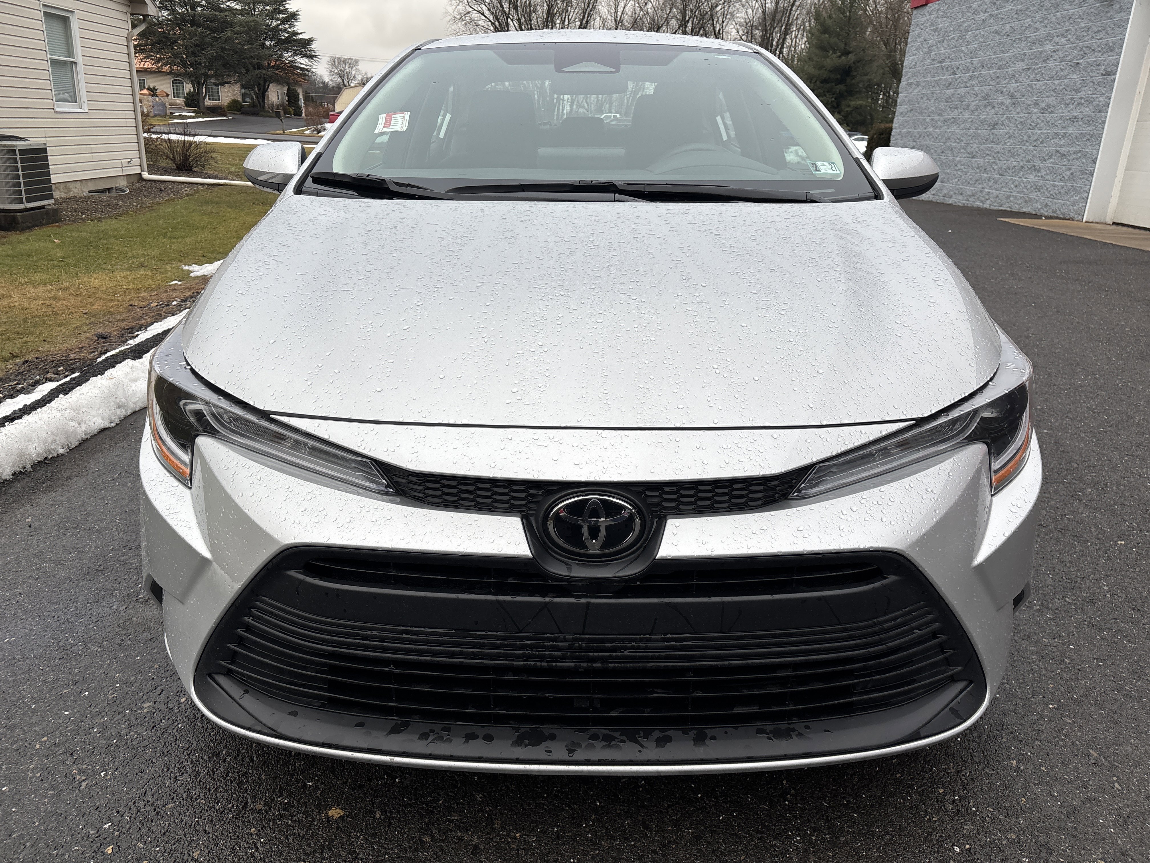 Used 2025 Toyota Corolla LE image 9