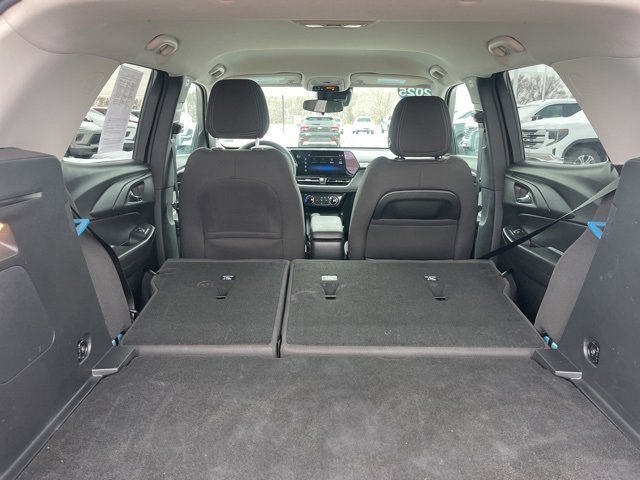 Used 2025 Chevrolet TrailBlazer LT image 37