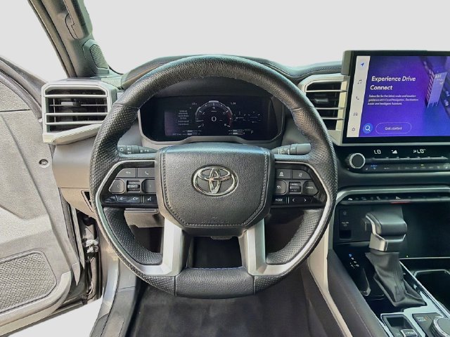 Used 2025 Toyota Tundra Platinum AWD/4WD image 40