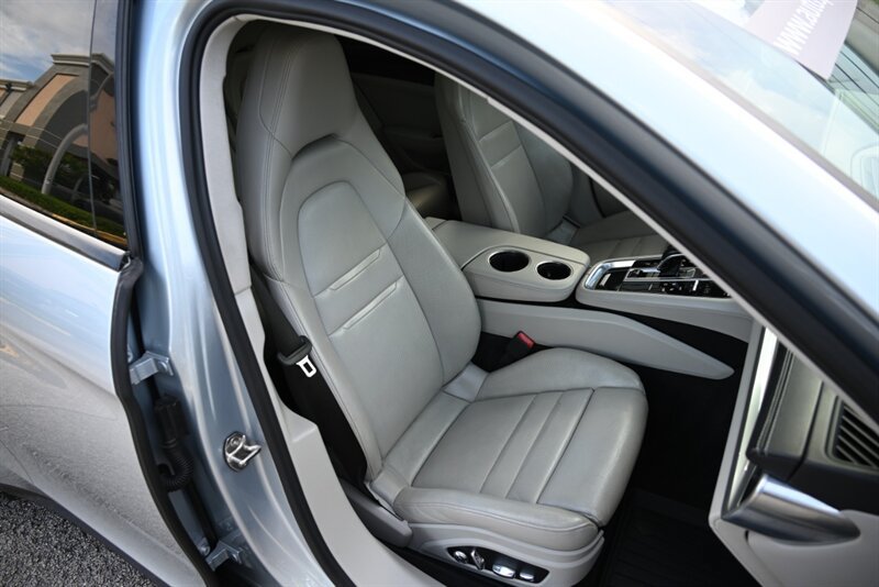 Used 2017 Porsche Panamera 4S w/ Premium Package Plus AWD/4WD image 23