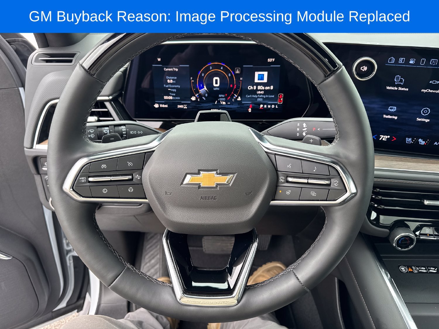 Used 2026 Chevrolet Suburban High Country AWD/4WD image 14
