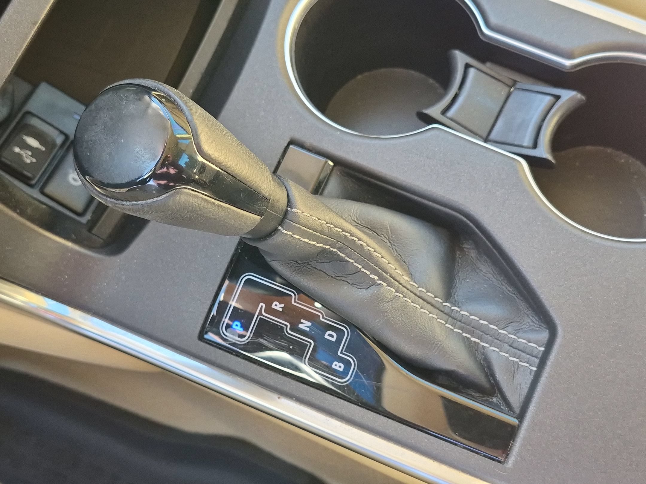 Used 2017 Toyota Camry XLE FWD image 25