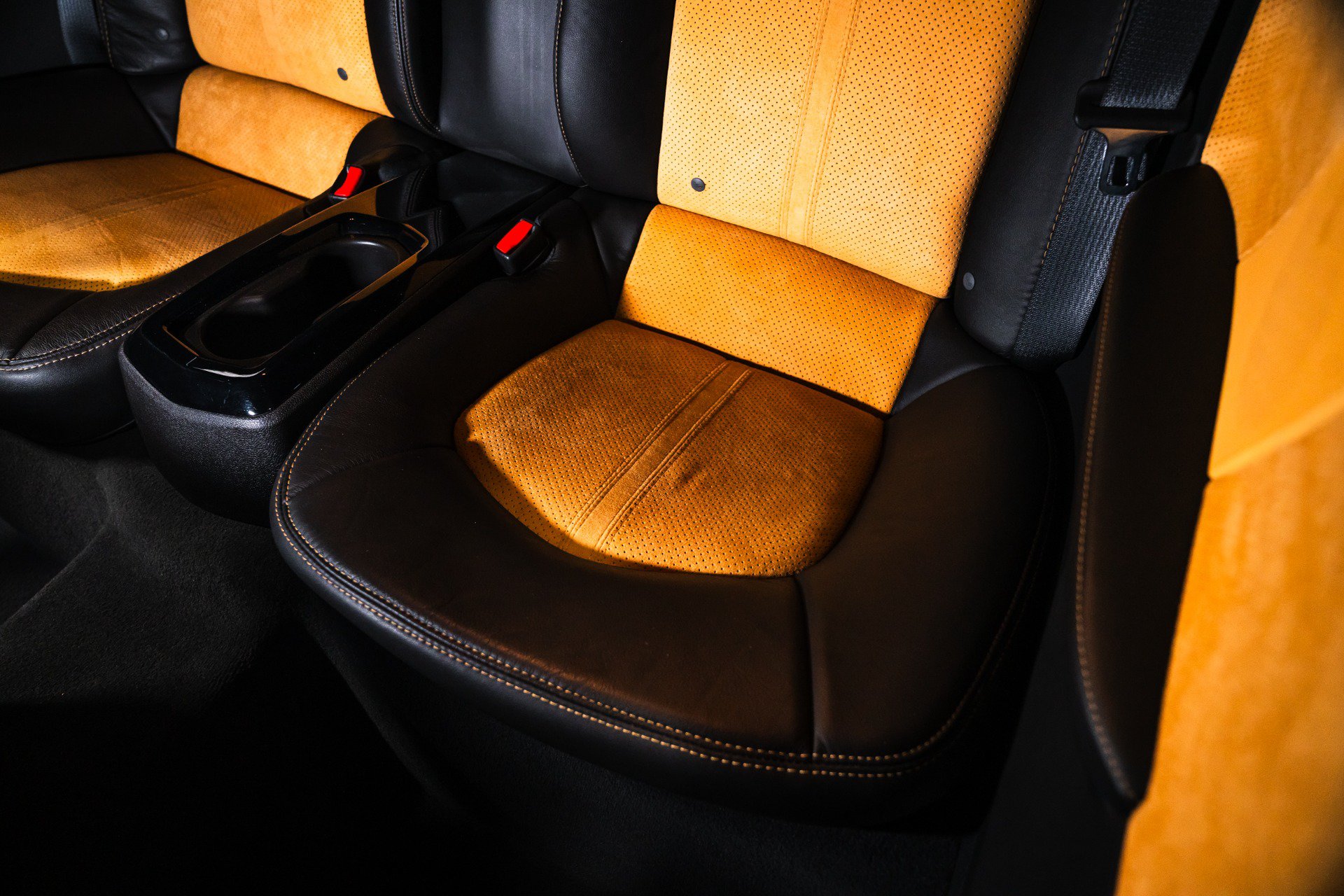 Used 2013 Cadillac CTS V w/ Wood Trim Package RWD image 33