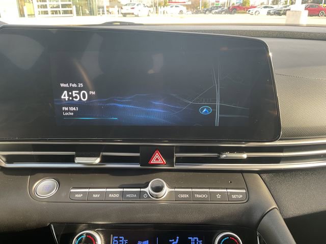 Used 2025 Hyundai Elantra SEL image 26