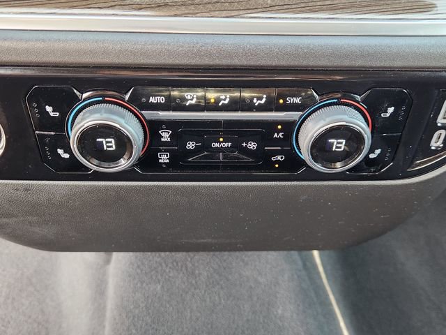 Used 2023 Chevrolet Silverado 1500 LT AWD/4WD image 18